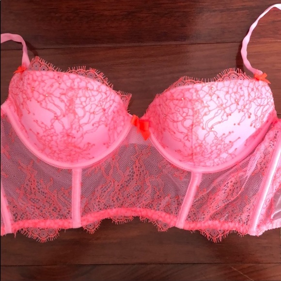 Victoria's Secret Other - Victoria’s Secret Very Sexy Demi Bra 32D